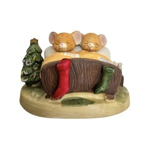 Vintage Enesco  Christmas Figurine Sleeping Mice 1979 Stockings Bed Tree Clock‎
